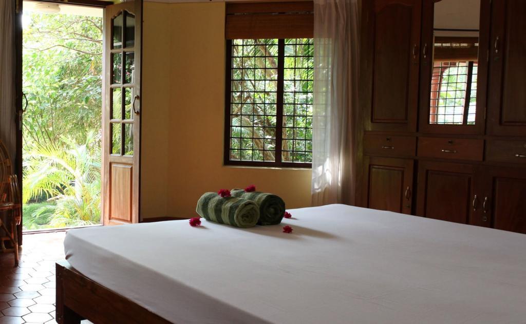 Amrutham Ayurvedic Village Resort โกวาลัม ห้อง รูปภาพ